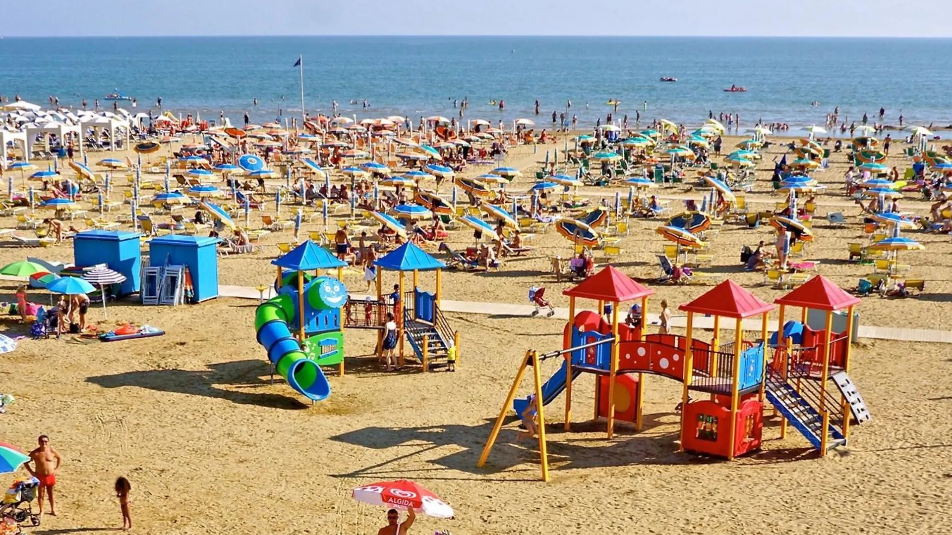 Comfortable And Bright Flat - Beahost Bibione Italy